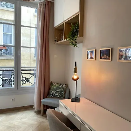 Le Nid Douillet De Patricia דירה